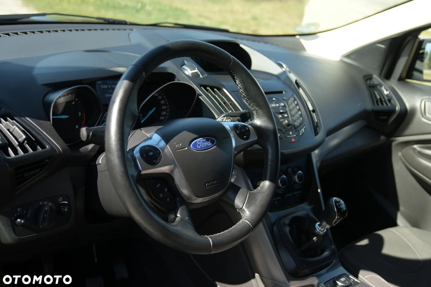 Ford Kuga - 28