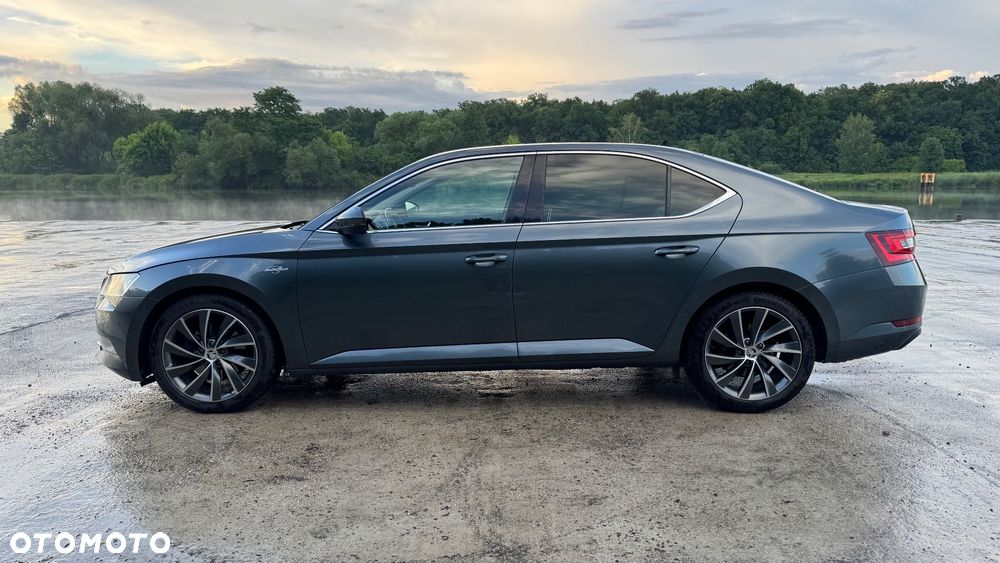 Skoda Superb 2.0 TDI L&K DSG - 10