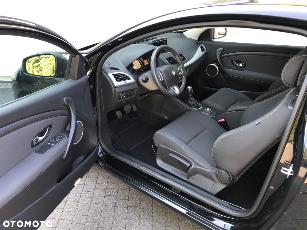 Renault Megane 1.6 16V 110 LIMITED - 6