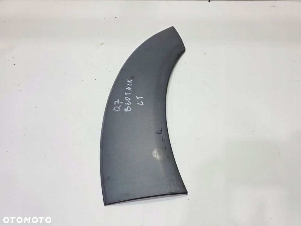 LISTWA Z BŁOTNIKA LEWY TYŁ AUDI Q7 4L ALLROAD 4L0853817A - 2