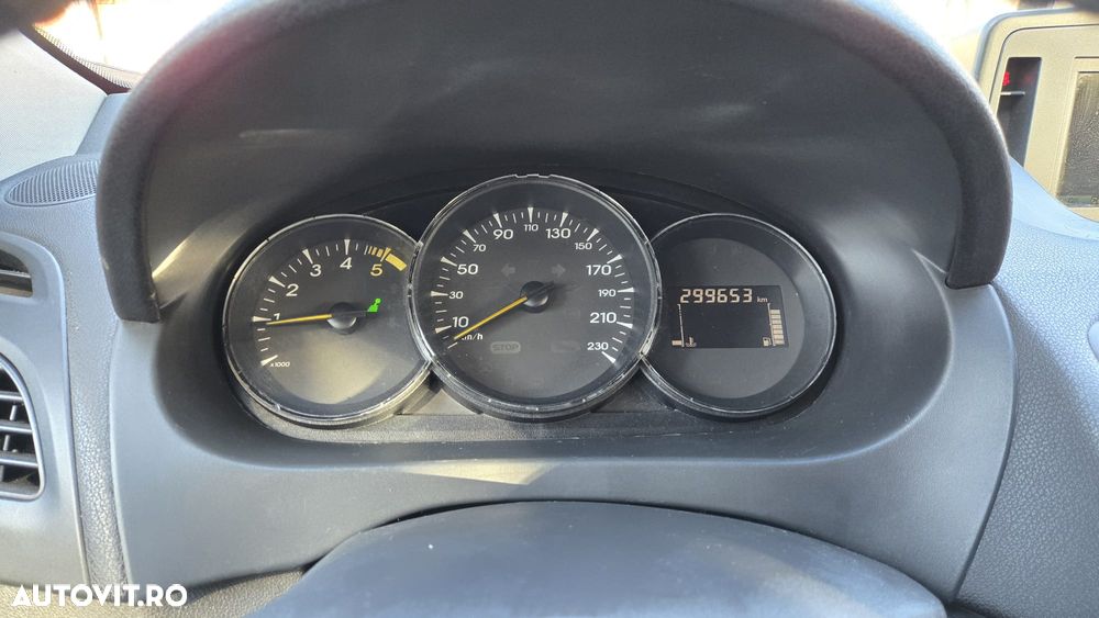 Renault Fluence 1.5dCi Dynamique - 10