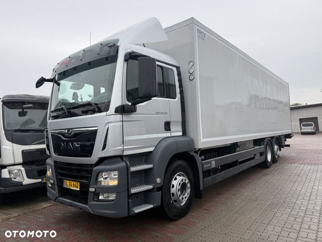 MAN Tgs 26.320 6x2 Kontener Izoterma 24palety - 3
