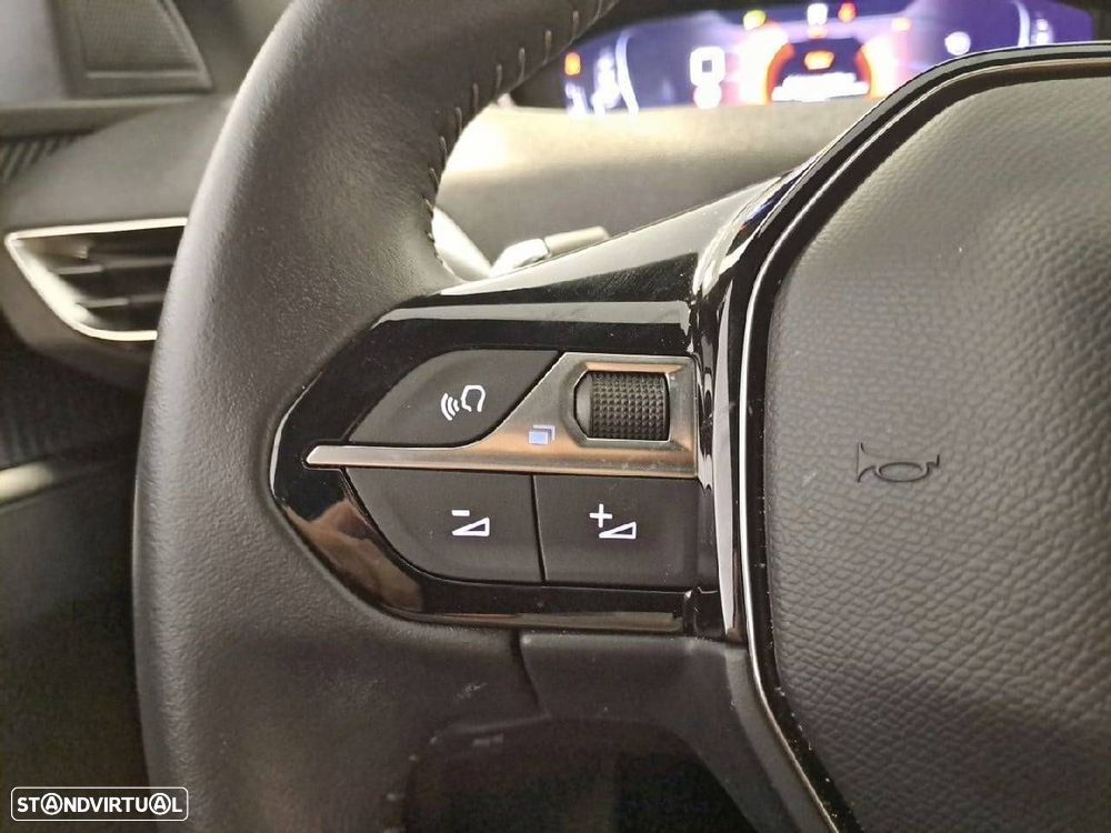 Peugeot 5008 1.5 BlueHDi Allure Pack EAT8 - 16
