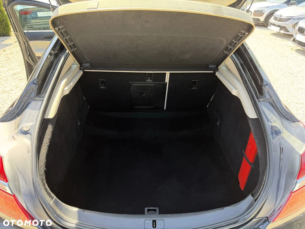 Opel Insignia - 20