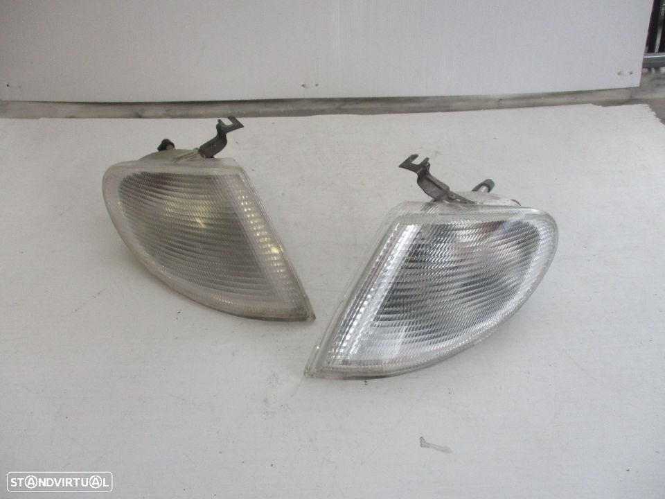 Farol Farolim Pisca Seat Alhambra Esquerdo Direito - 2