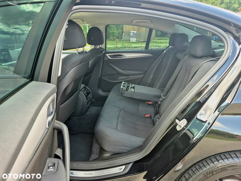BMW Seria 5 520d xDrive MHEV Business Edition - 24