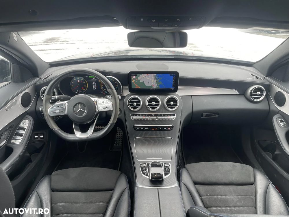 Mercedes-Benz C 300 e 9G-TRONIC AMG Line - 27