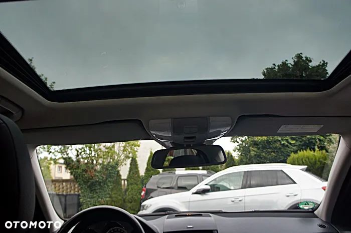 Mercedes-Benz Klasa C 180 BlueEFFICIENCY Avantgarde - 20