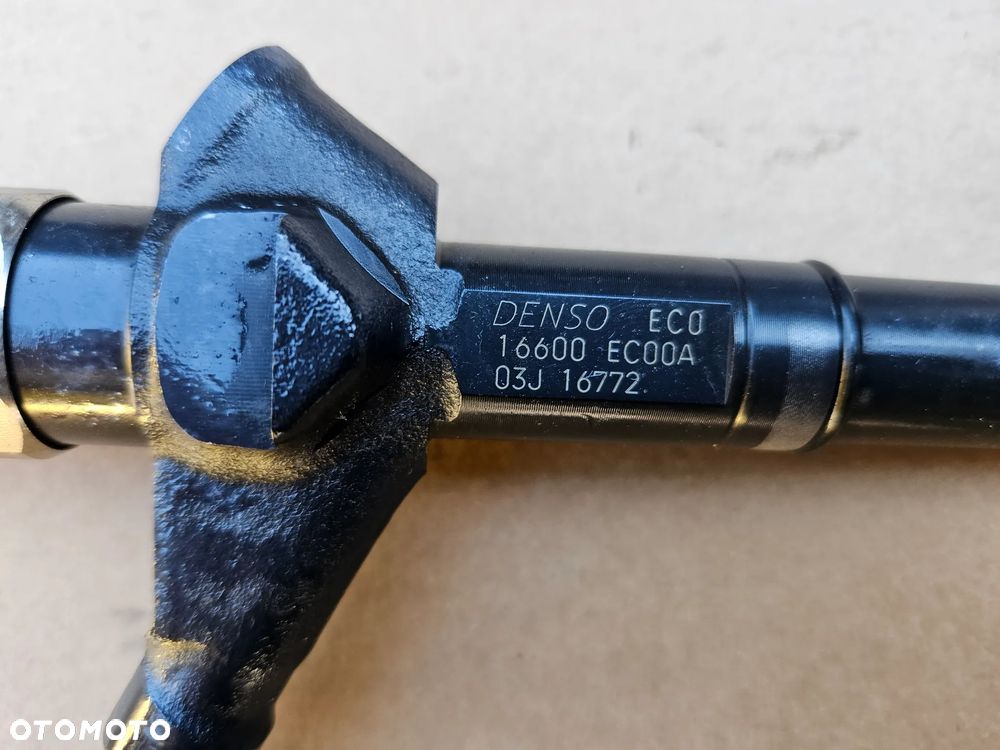 Wtryskiwacz DENSO 16600EC00A Nissan Pathfinder, Navara D40 - 3