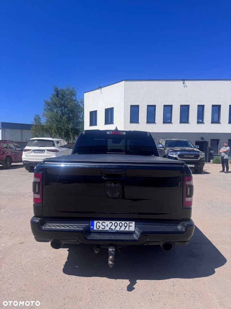 Dodge RAM 5.7 4x4 - 7