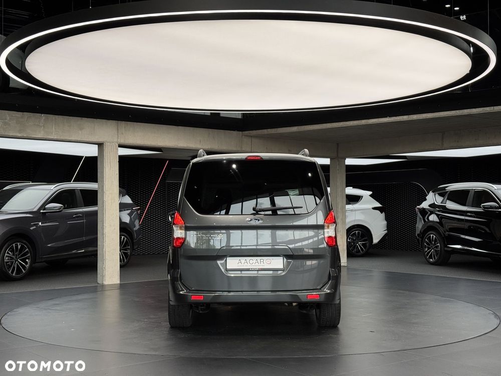 Ford Tourneo Courier 1.0 EcoBoost Titanium - 5