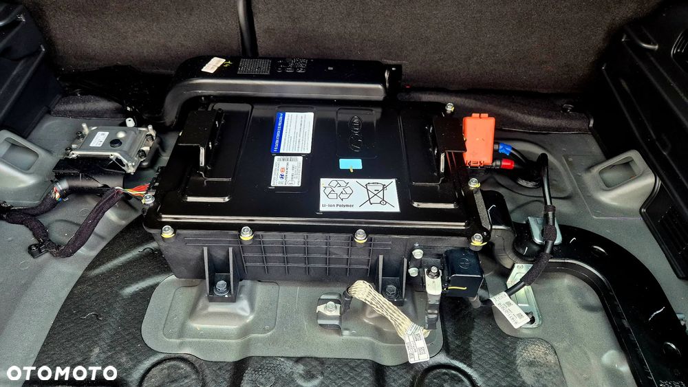 Hyundai Tucson 1.6 CRDi 48V-Hybrid 2WD DCT N Line - 29