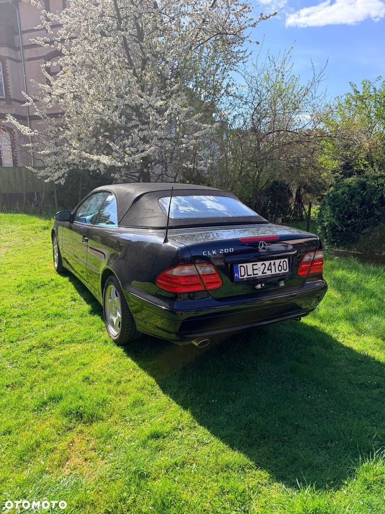 Mercedes-Benz CLK - 8