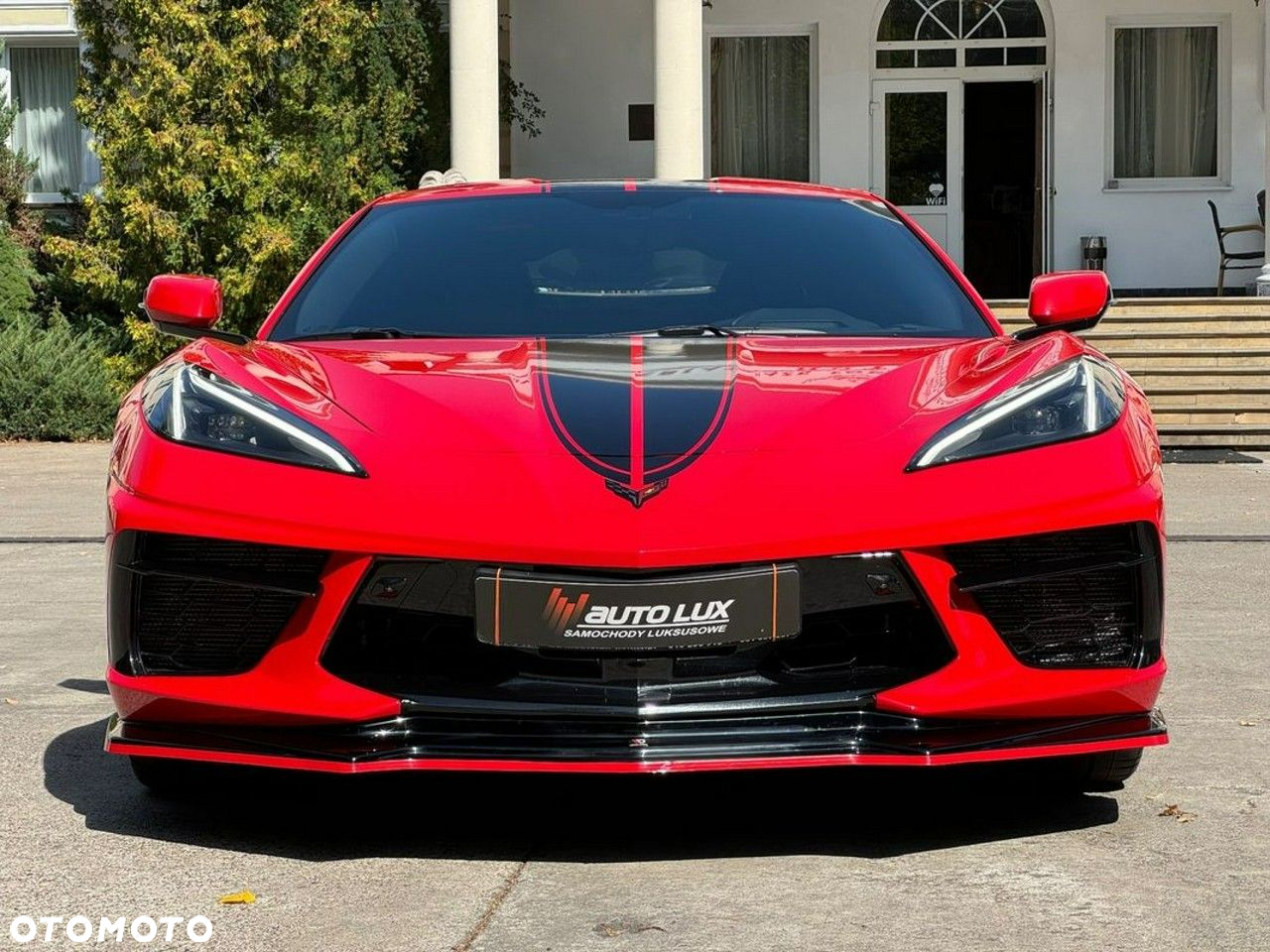 Chevrolet Corvette - 14