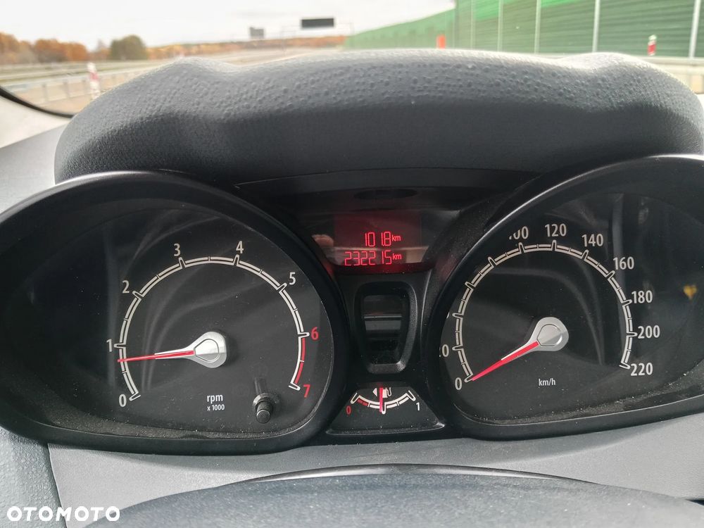 Ford Fiesta 1.25 Ambiente - 7