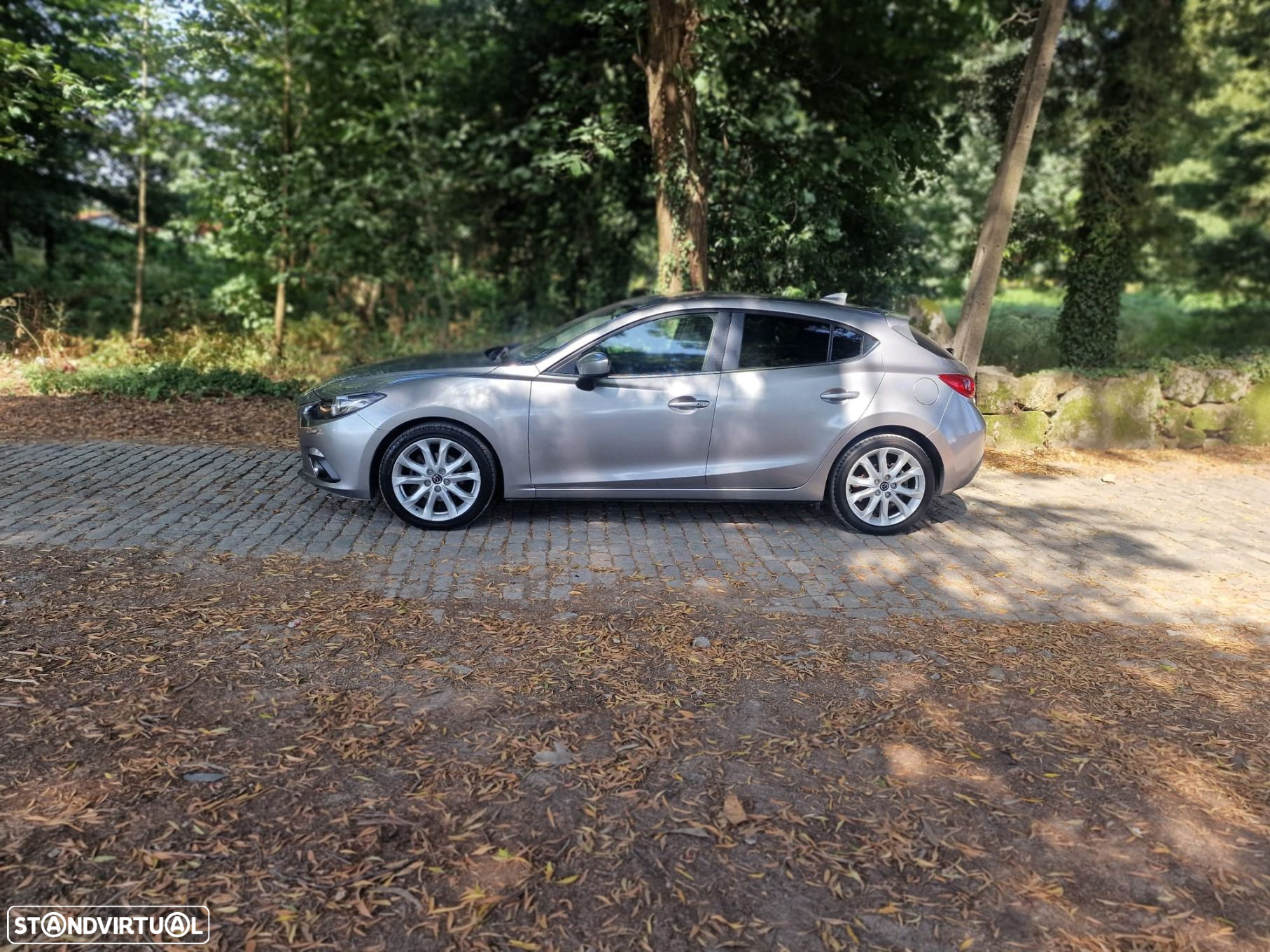 Mazda 3 1.5 Sky-D Excellence Pack Leather Navi - 43