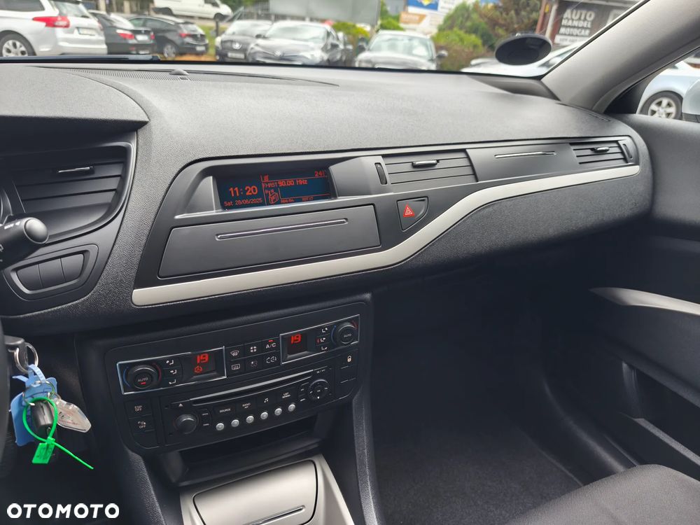 Citroën C5 2.0 HDi Attraction - 15