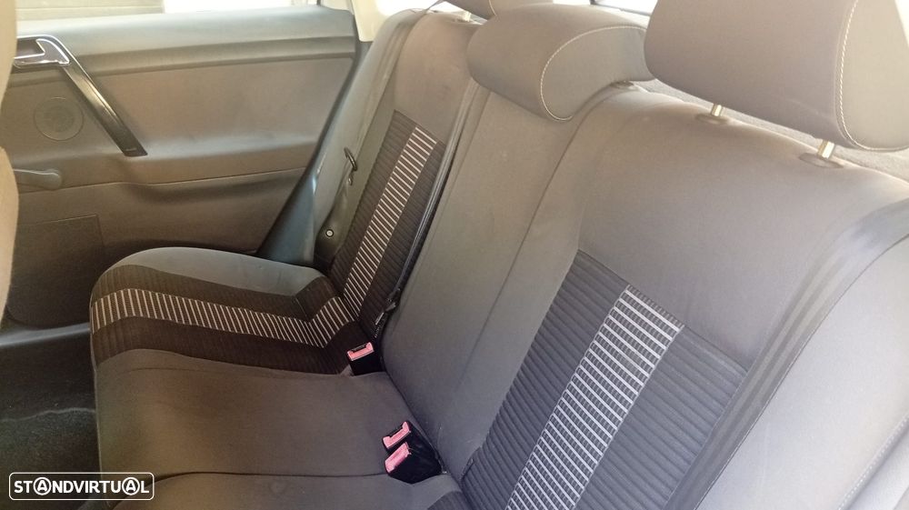 VW Polo 1.2 Live - 16