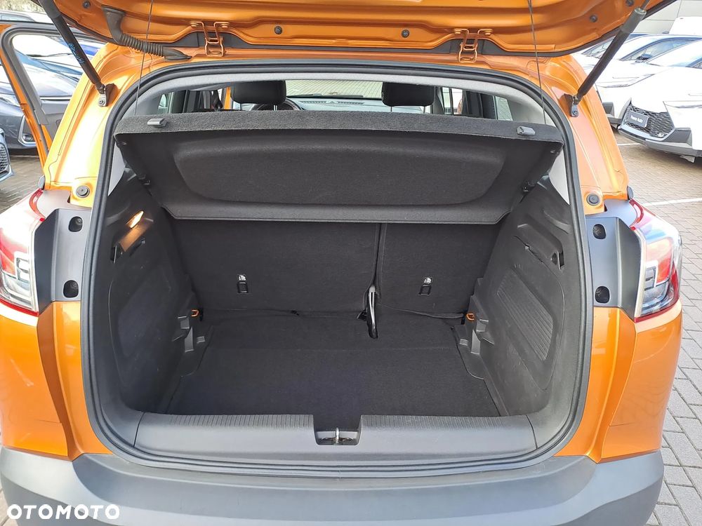 Opel Crossland X 1.2 Enjoy - 25