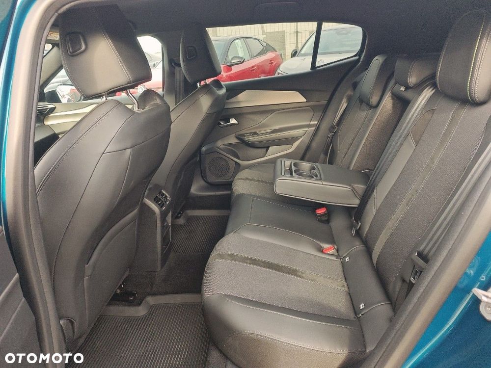 Peugeot 408 1.2 PureTech mHEV GT S&S e-DSC6 - 10