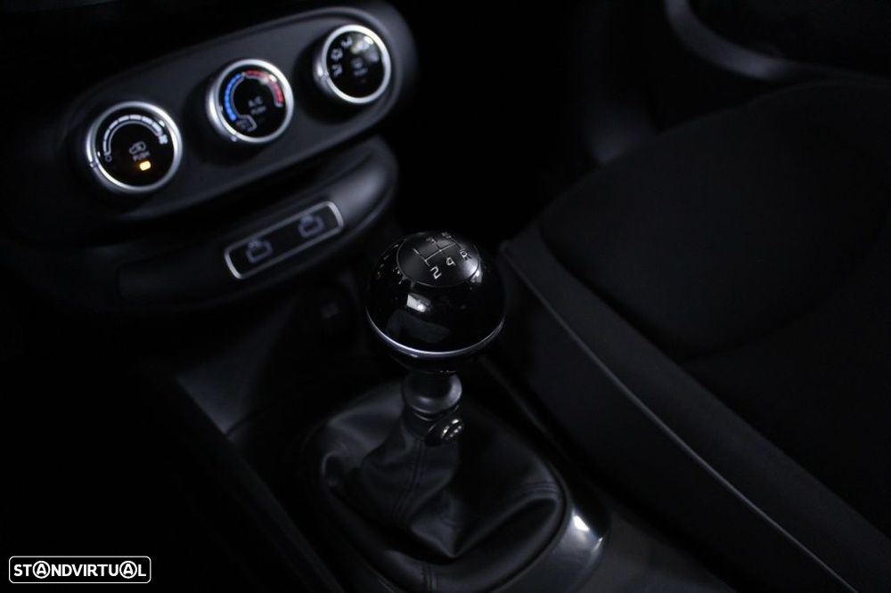 Fiat 500X 1.3 MJ Urban - 31