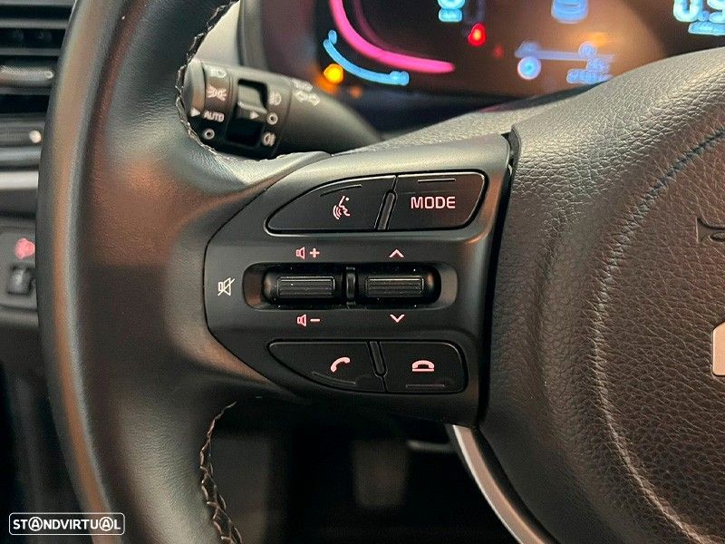 Kia Stonic 1.0 T-GDI Drive - 16