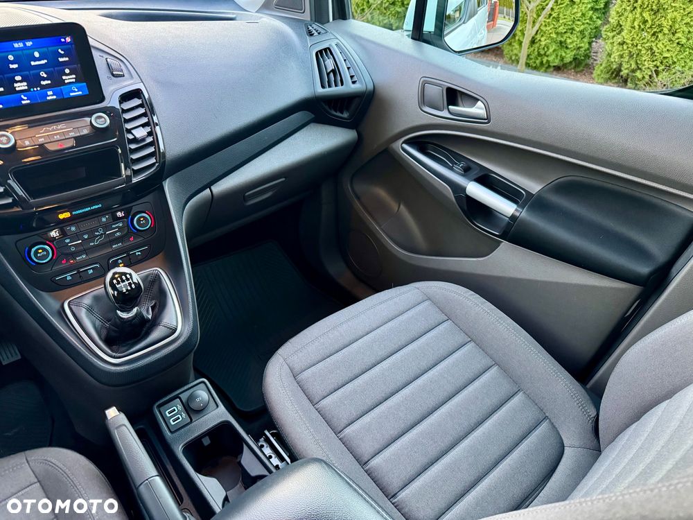 Ford Tourneo Connect 1.5 EcoBlue Titanium - 27