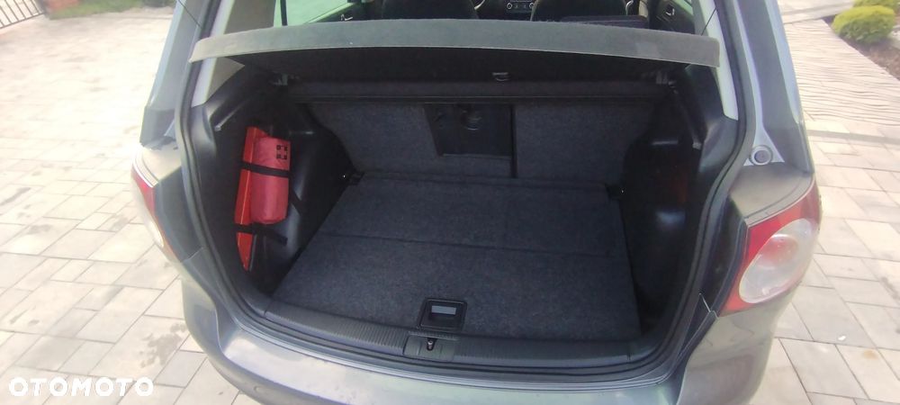 Volkswagen Golf Plus - 8