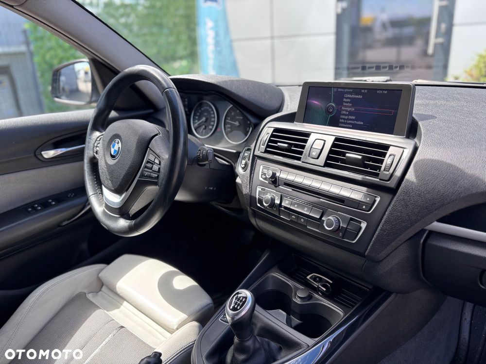 BMW Seria 1 116i Sport Line - 18