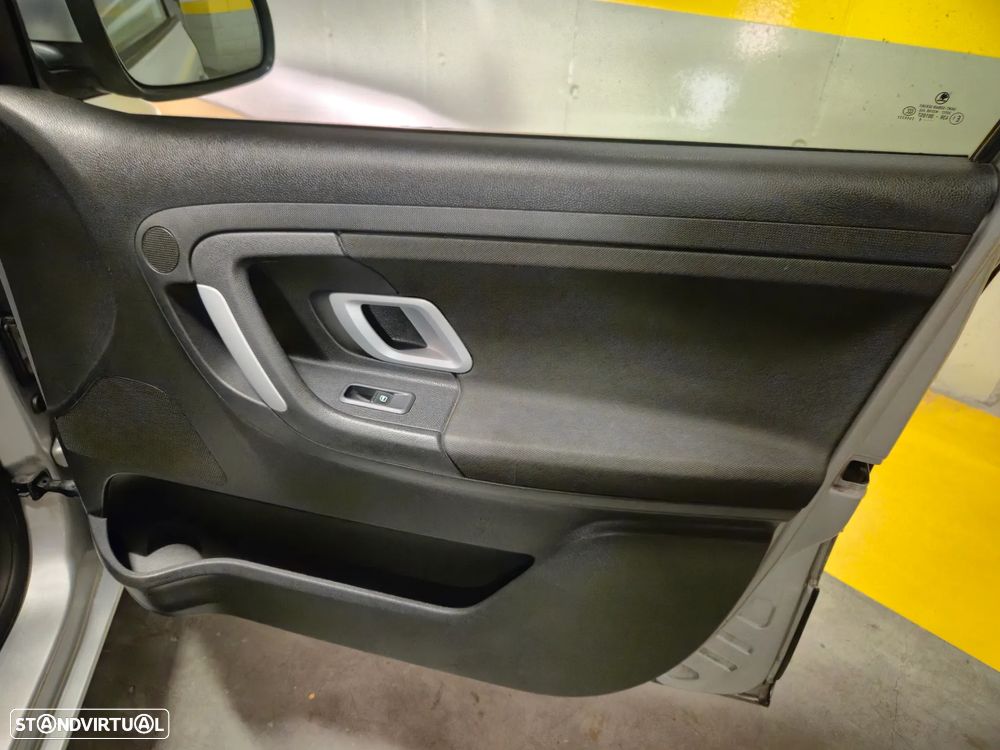 Skoda Fabia Break 1.2 Ambiente - 22
