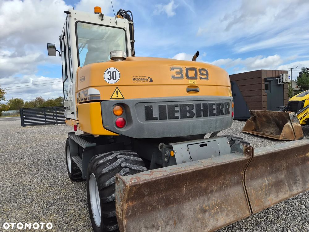 Liebherr A 309 Litronic - 8