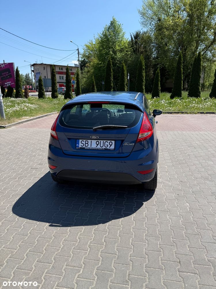 Ford Fiesta - 10