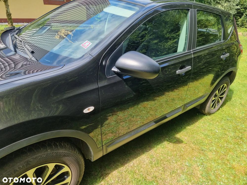 Nissan Qashqai 1.6 Visia - 8