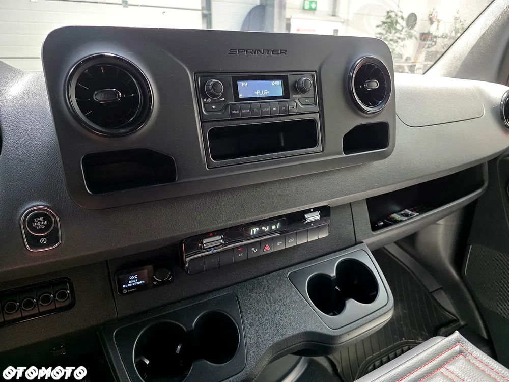 Mercedes-Benz SPRINTER 317CDI 9 OSÓB VIP - 17