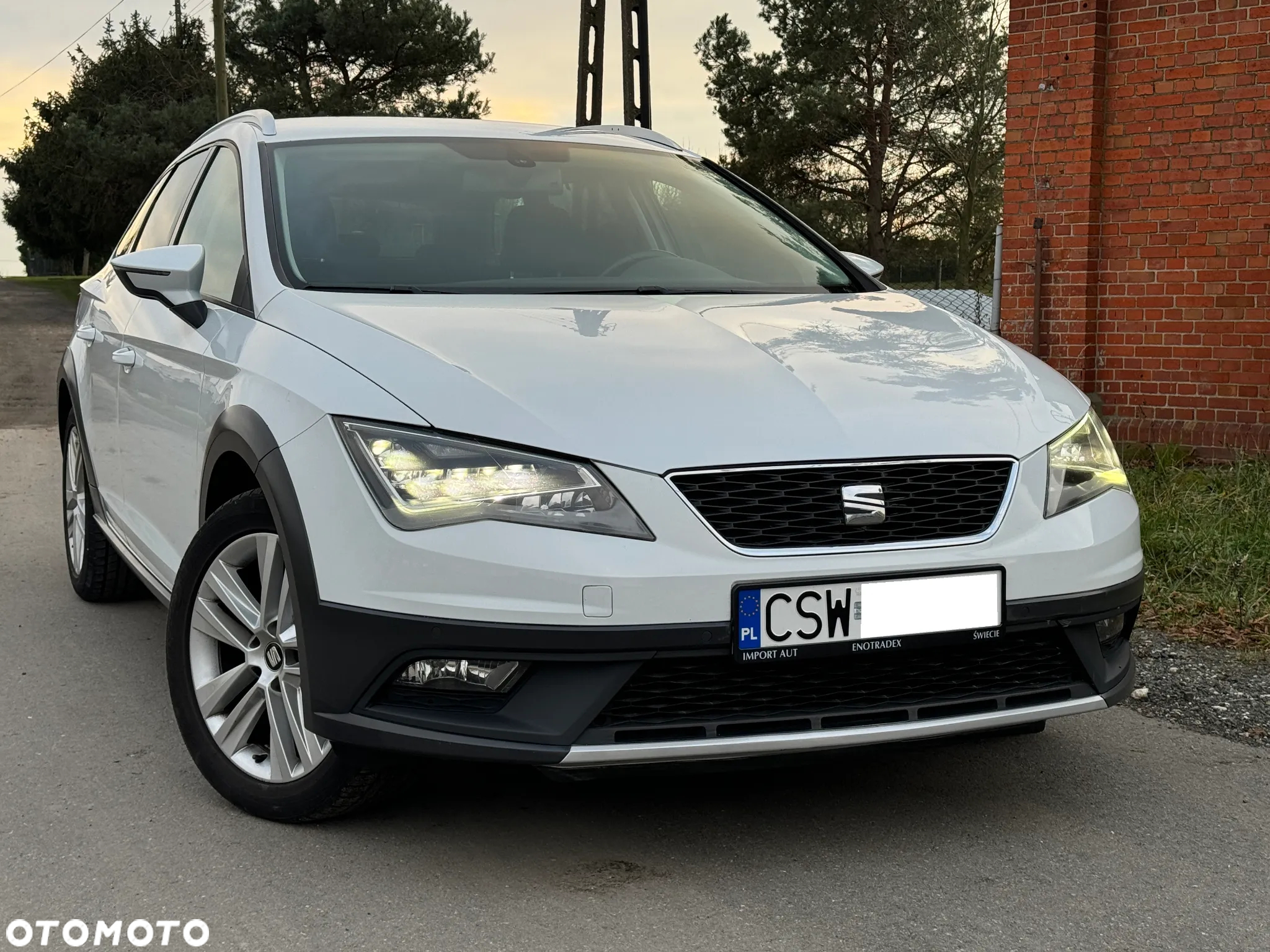 Seat Leon ST 1.6 TDI Start&Stop X-Perience - 6