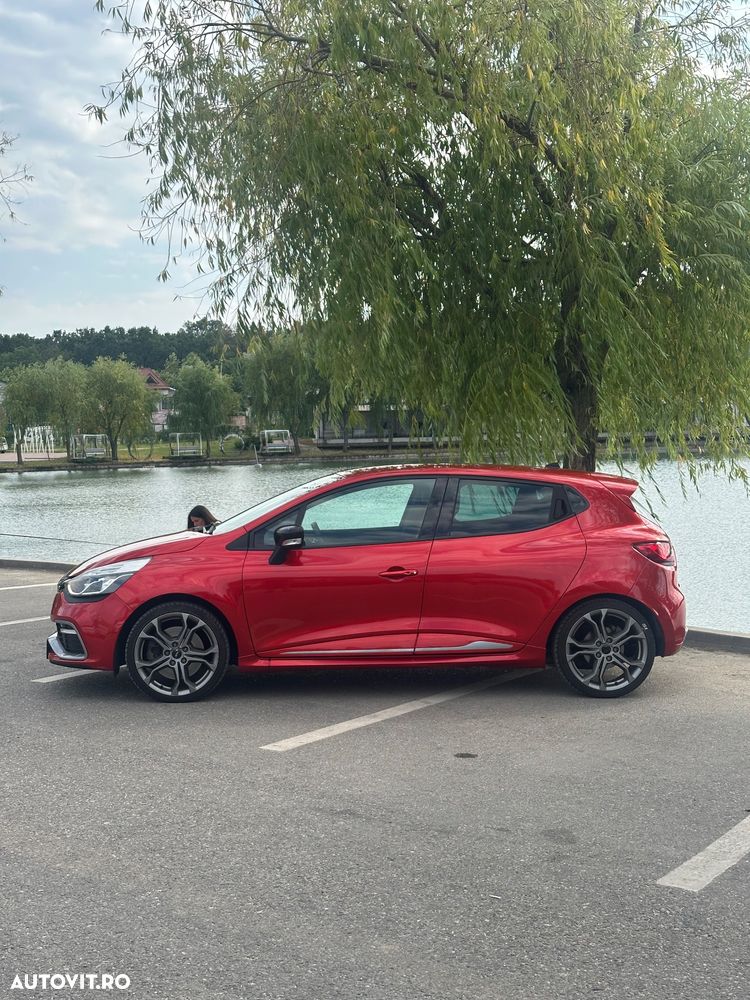 Renault Clio 1.6 Turbo R.S. EDC Sport - 4
