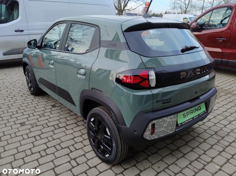 Dacia Spring - 7