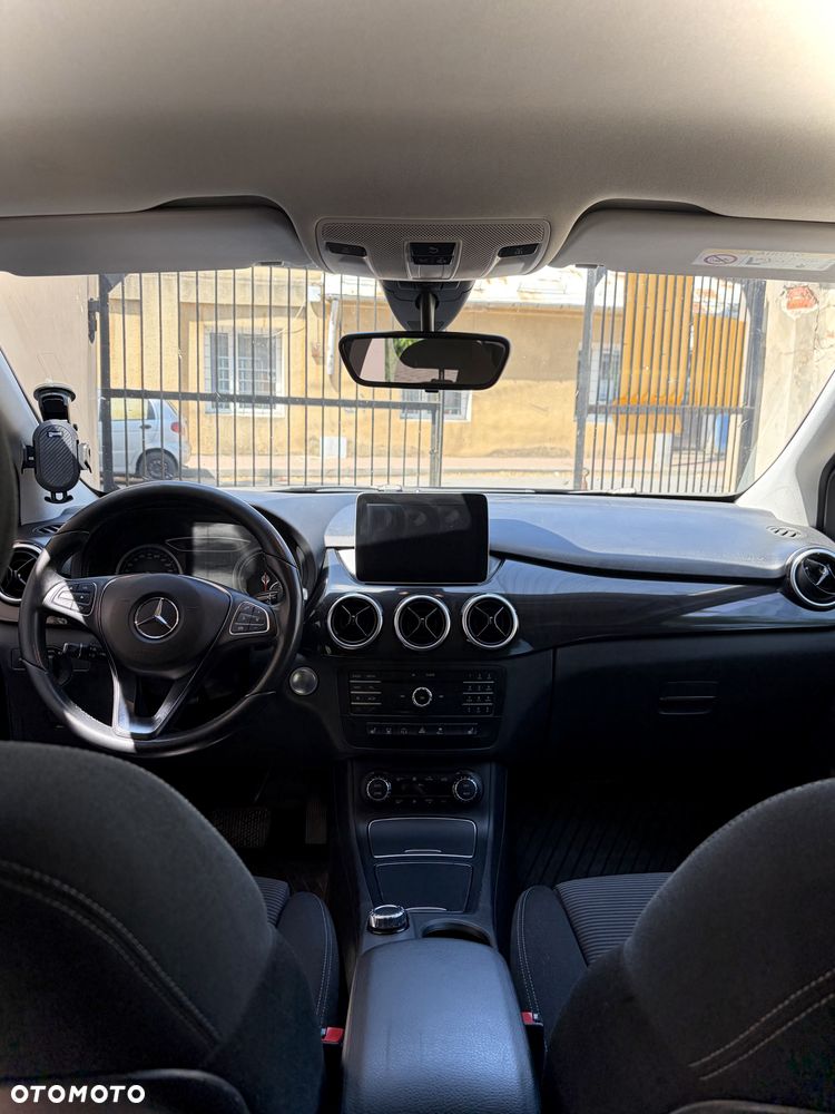 Mercedes-Benz Inny - 23