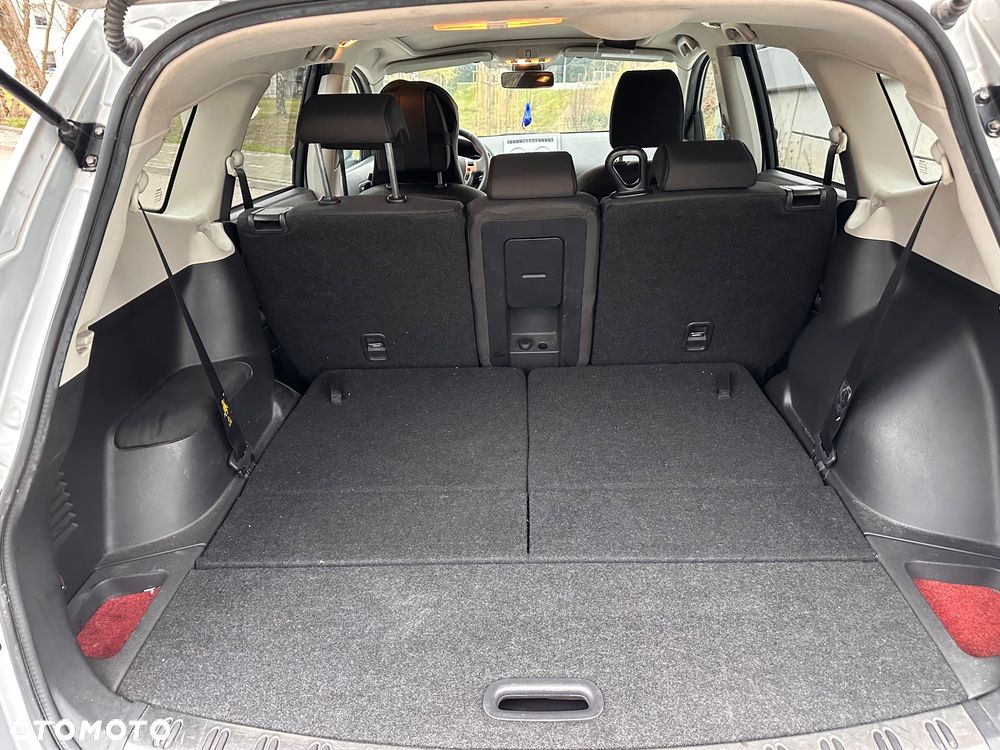 Nissan Qashqai+2 2.0 dCi DPF acenta - 7