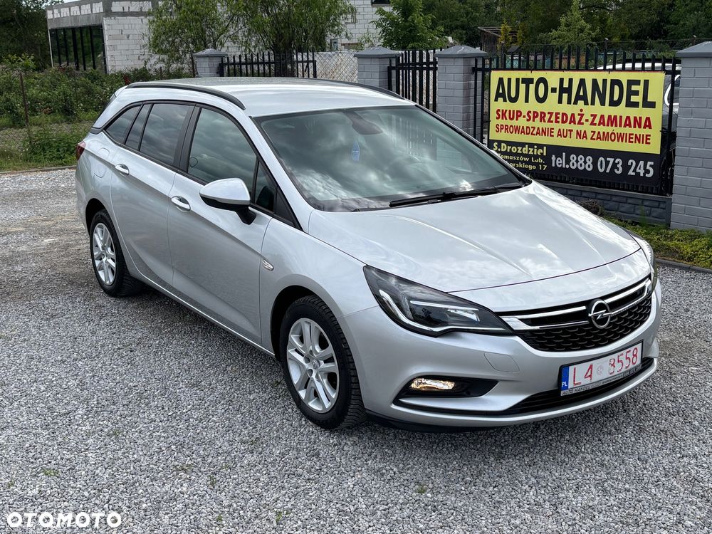 Opel Astra - 2