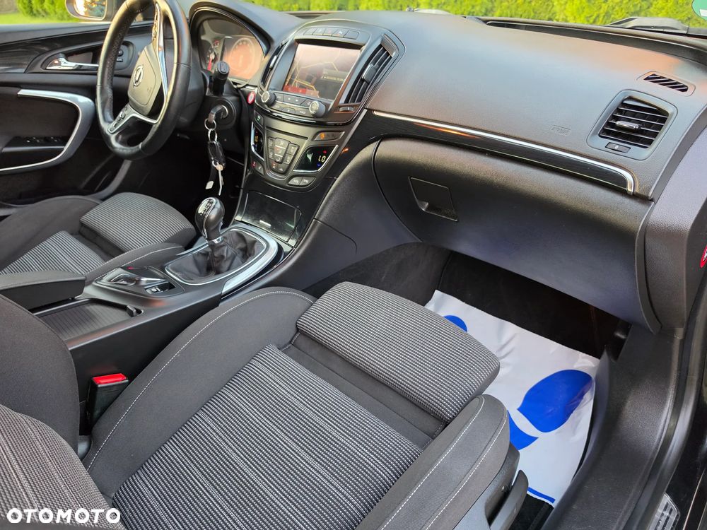 Opel Insignia 1.6 T Cosmo S&S EU6 - 19