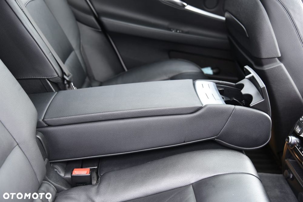 BMW 5GT 530d - 31