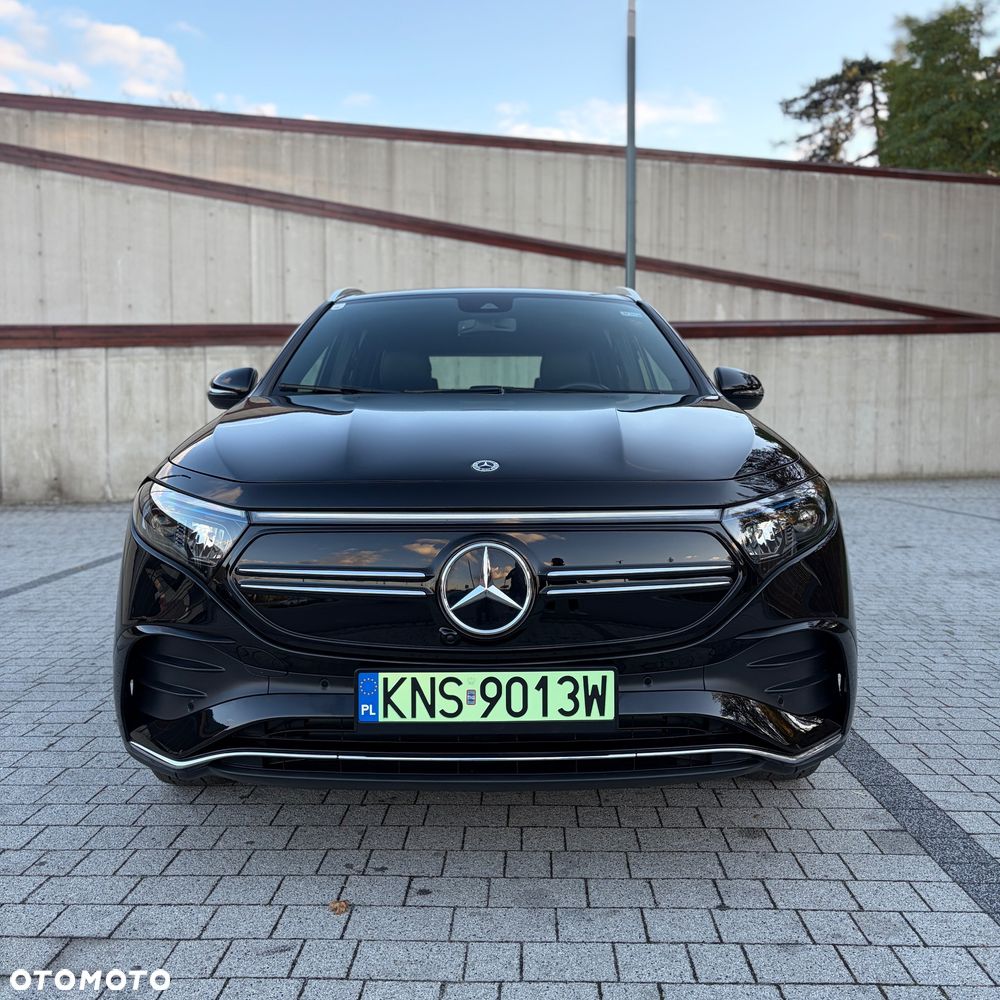 Mercedes-Benz EQA 250 AMG Line - 2