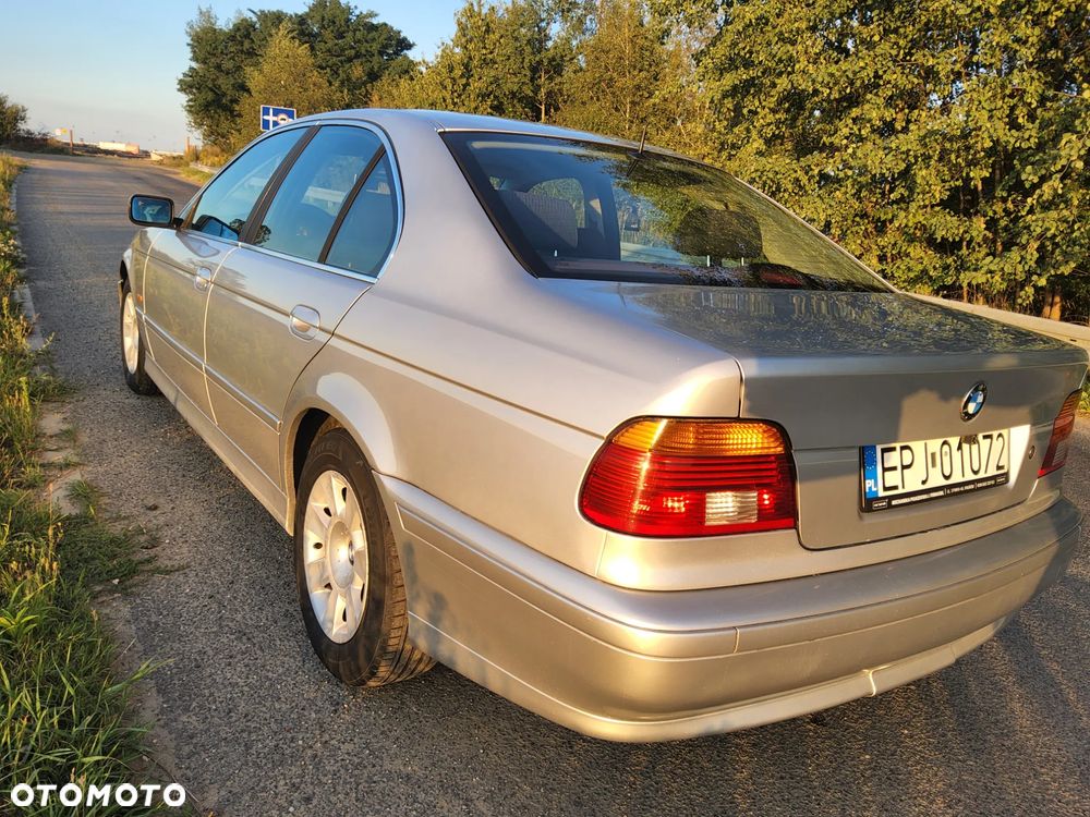 BMW Seria 5 520d - 8
