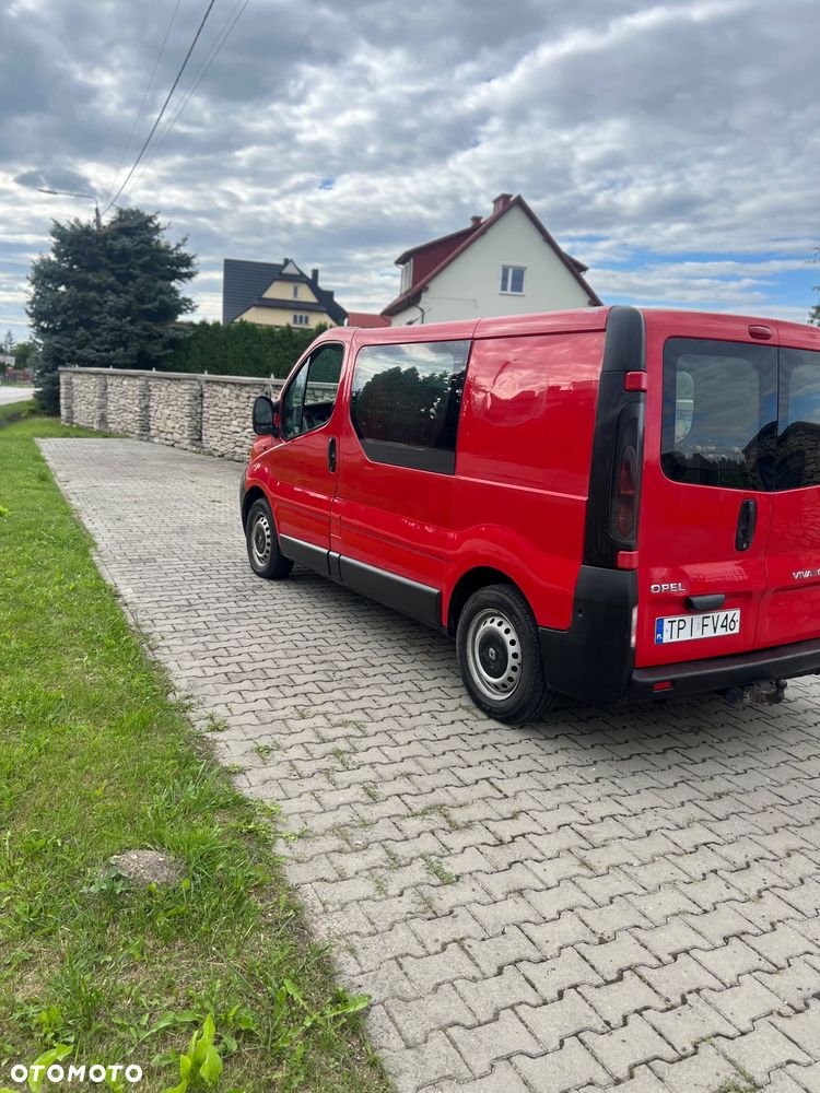 Opel Vivaro - 2