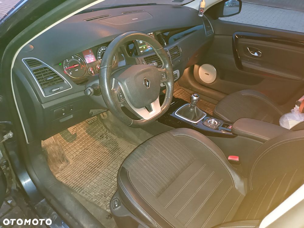 Renault Laguna 2.0 dCi Bose Edition - 5