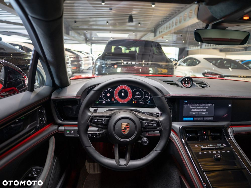 Porsche Panamera GTS - 26