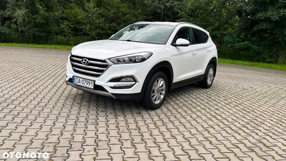 Hyundai Tucson 1.6 GDI BlueDrive Style 2WD - 11