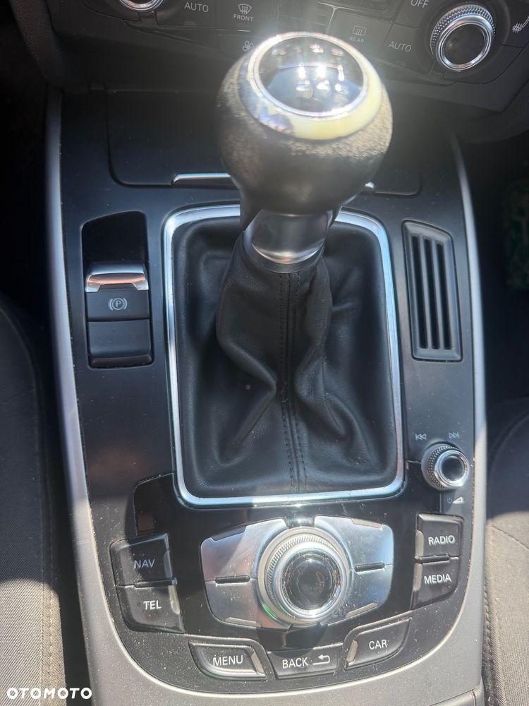 Audi A4 Avant - 11