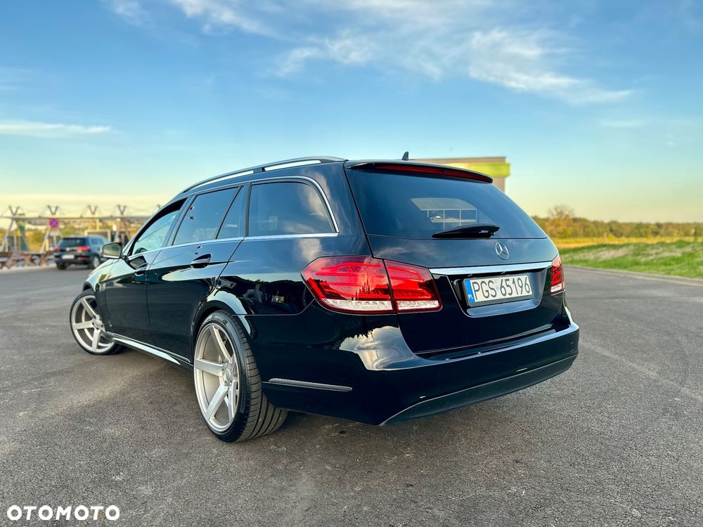 Mercedes-Benz Klasa E 300 BlueTEC 7G-TRONIC - 15